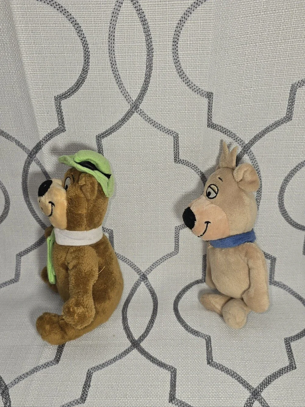 Vintage Hanna- Barbera Stuffed Animal Yogi Bear & Boo Boo Bear Plush Read Below